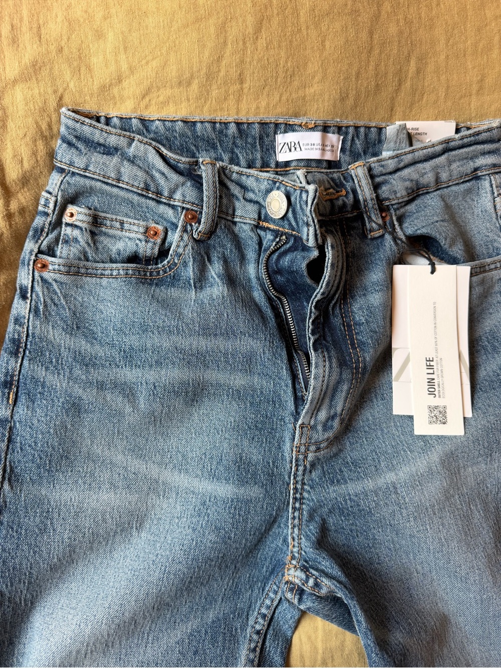 BNWT Zara Women’s Stovepipe denim size 6